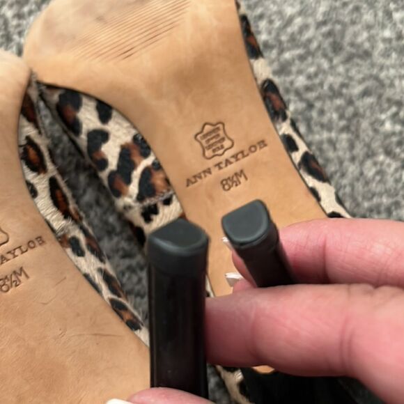 Ann Taylor - Leppard Heels - 8.5 - Picture 7 of 8